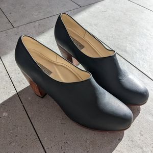 Nisolo Austin heel booties size 9.5 soft black leather